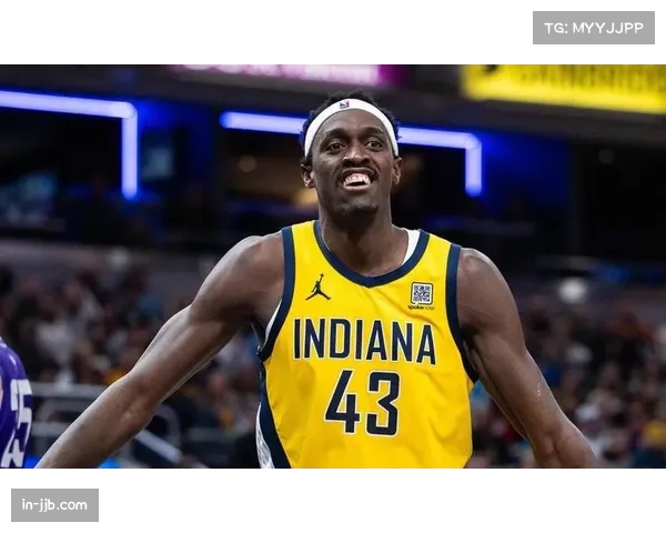 NBA赛场：布朗单节砍下18分，关键时刻显神勇